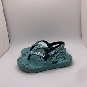 Toddler Reef Sandals Size 3/4